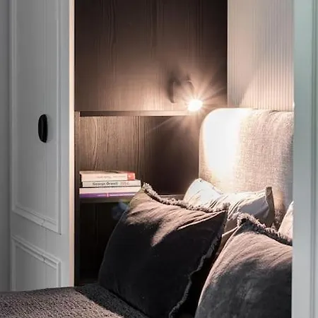 Spacious Luxury W/river View/terrace Paupys Apartment Wilna