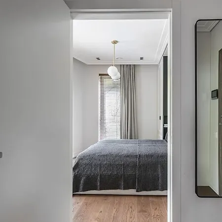 Spacious Luxury W/river View/terrace Paupys * Вильнюс