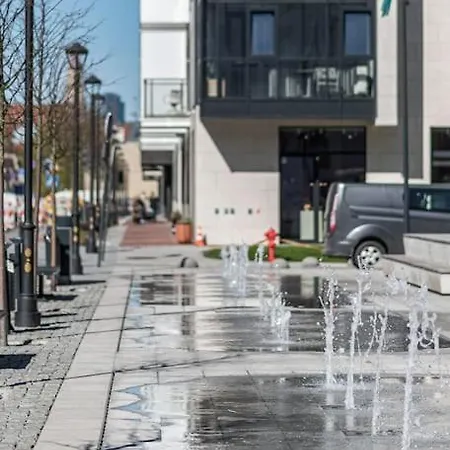 Spacious Luxury W/river View/terrace Paupys Апартаменты