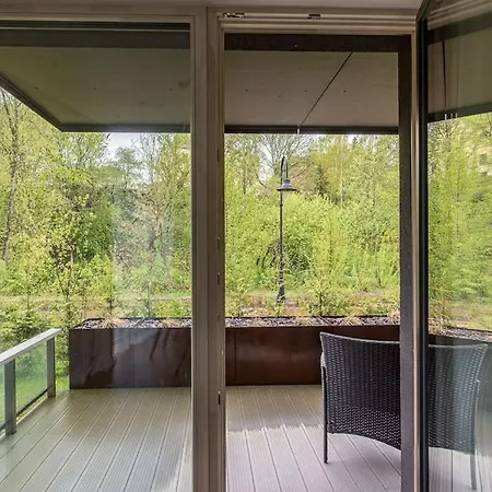 Spacious Luxury W/river View/terrace Paupys *