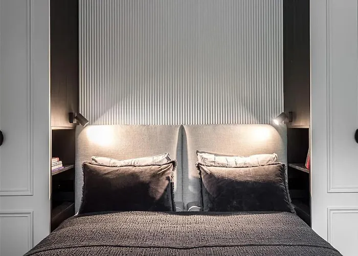 Spacious Luxury W/river View/terrace Paupys * ヴィリニュス